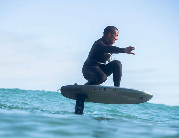 Vacuum Bag Surfboard: A Game Changer for Storage?